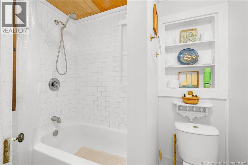 29 Lighthouse Road, Campobello, New Brunswick  E5E 1K6 - Photo 13 - NB129146