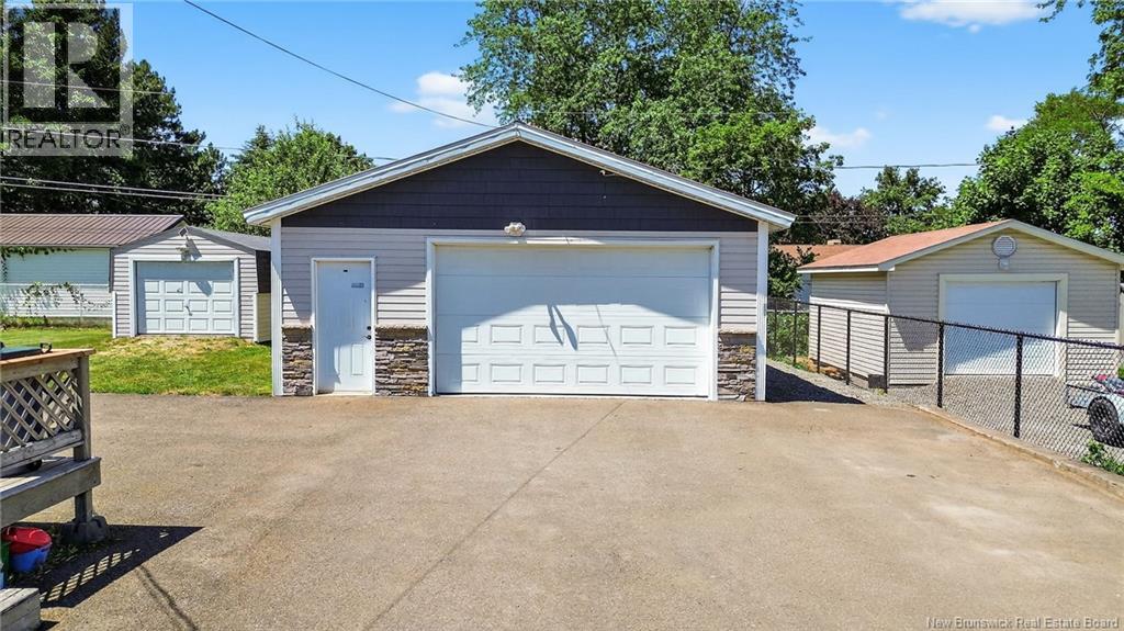 39 Laurelle Avenue, Moncton, New Brunswick  E1G 1G2 - Photo 6 - NB129185