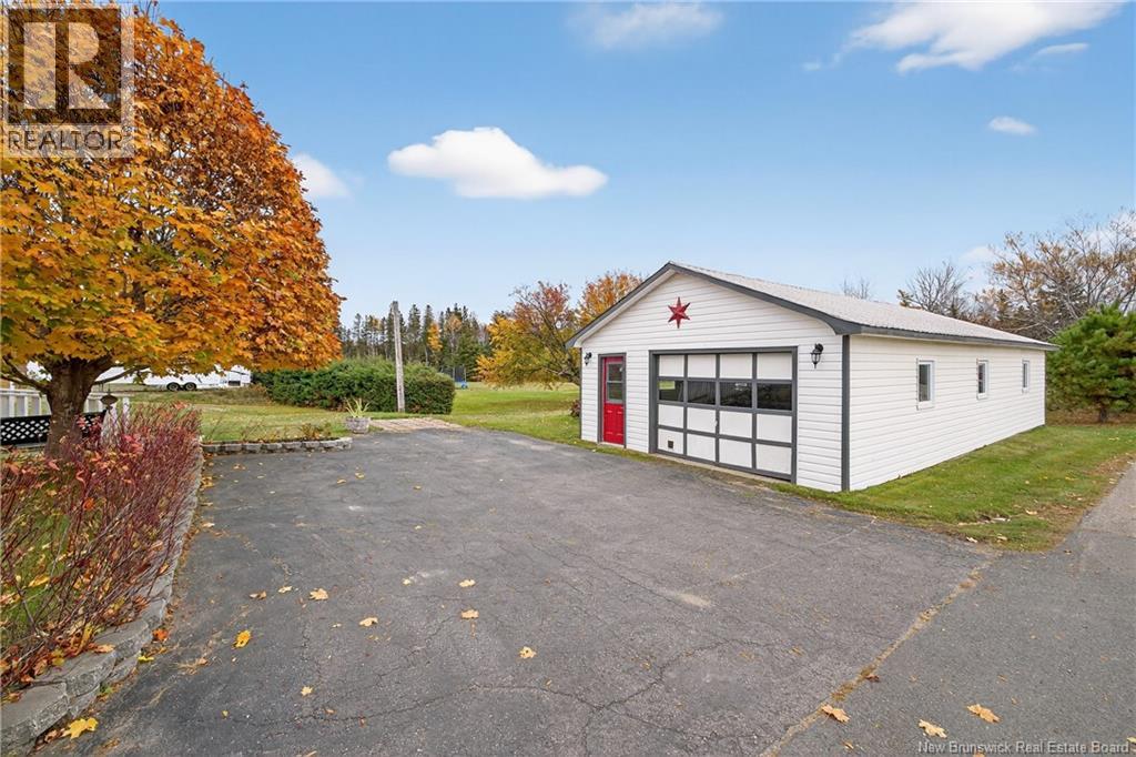 10 Basin Street, Bathurst, New Brunswick E2A 6N2 - Photo 37 - NB129256