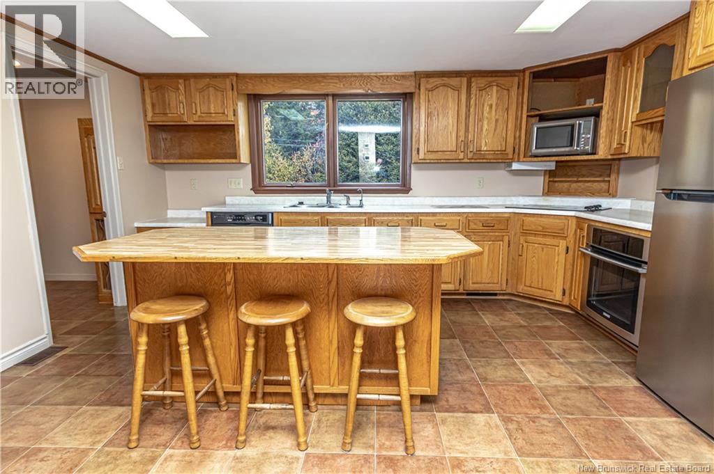 69 Pugsley Street, Fredericton, New Brunswick  E3B 6J2 - Photo 10 - NB129229