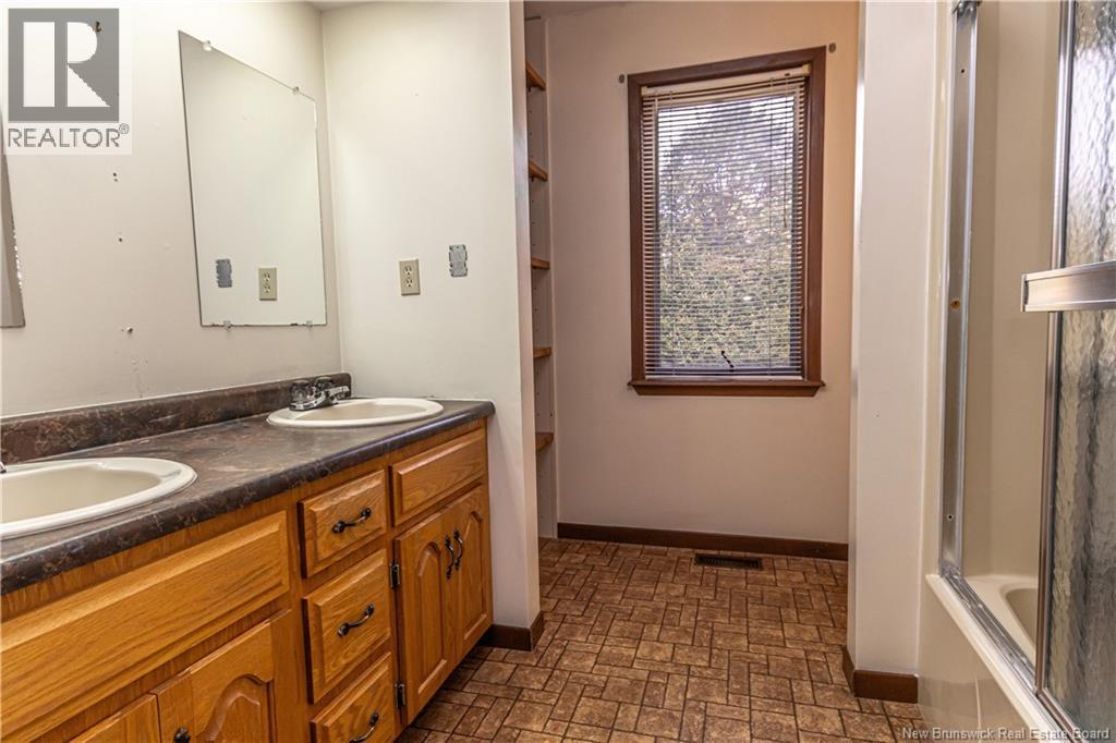 69 Pugsley Street, Fredericton, New Brunswick  E3B 6J2 - Photo 38 - NB129229