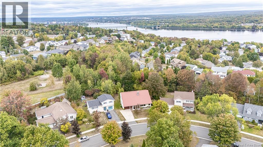 69 Pugsley Street, Fredericton, New Brunswick  E3B 6J2 - Photo 4 - NB129229