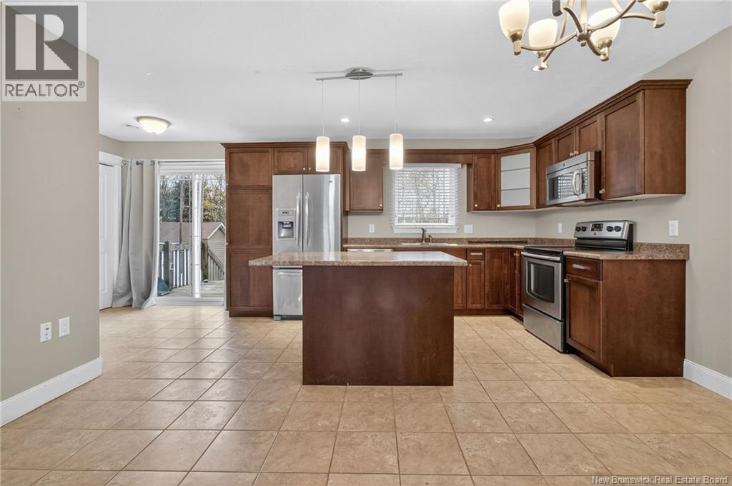 70 Whisperwood Drive, Moncton, New Brunswick  E1G 0P8 - Photo 11 - NB128592