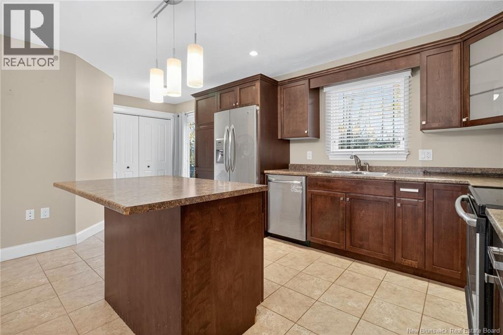 70 Whisperwood Drive, Moncton, New Brunswick  E1G 0P8 - Photo 12 - NB128592