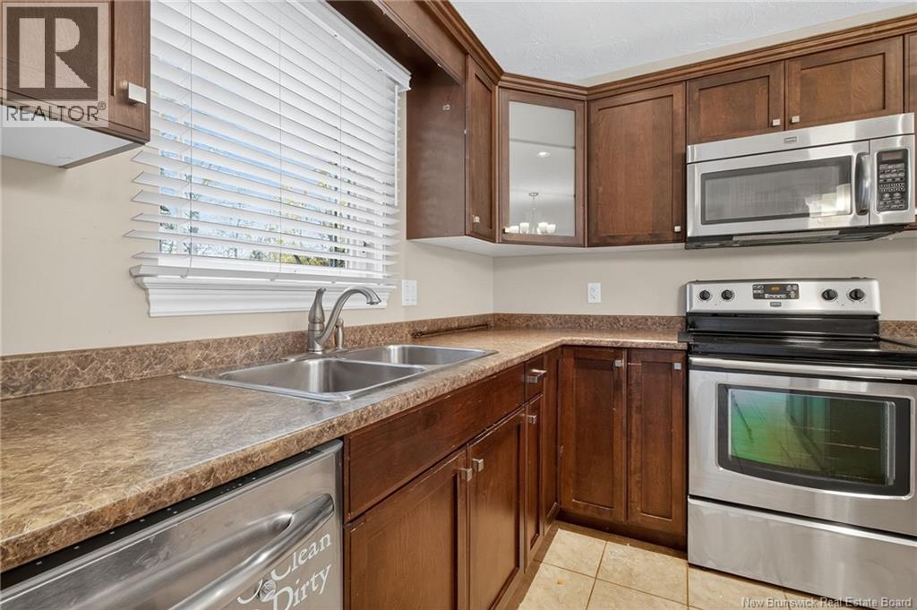 70 Whisperwood Drive, Moncton, New Brunswick  E1G 0P8 - Photo 14 - NB128592