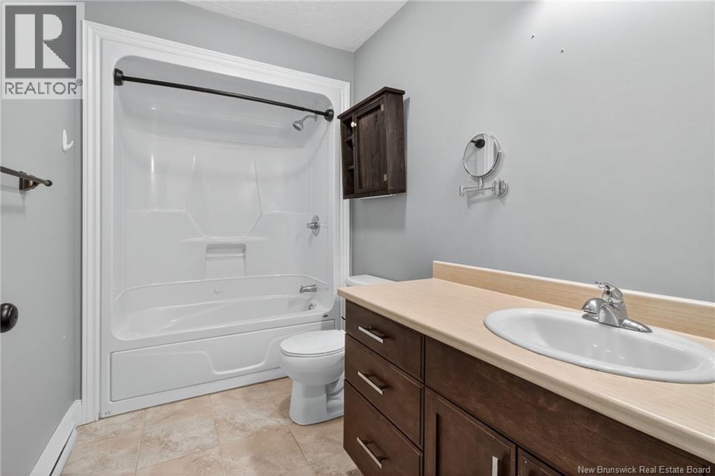 70 Whisperwood Drive, Moncton, New Brunswick  E1G 0P8 - Photo 23 - NB128592