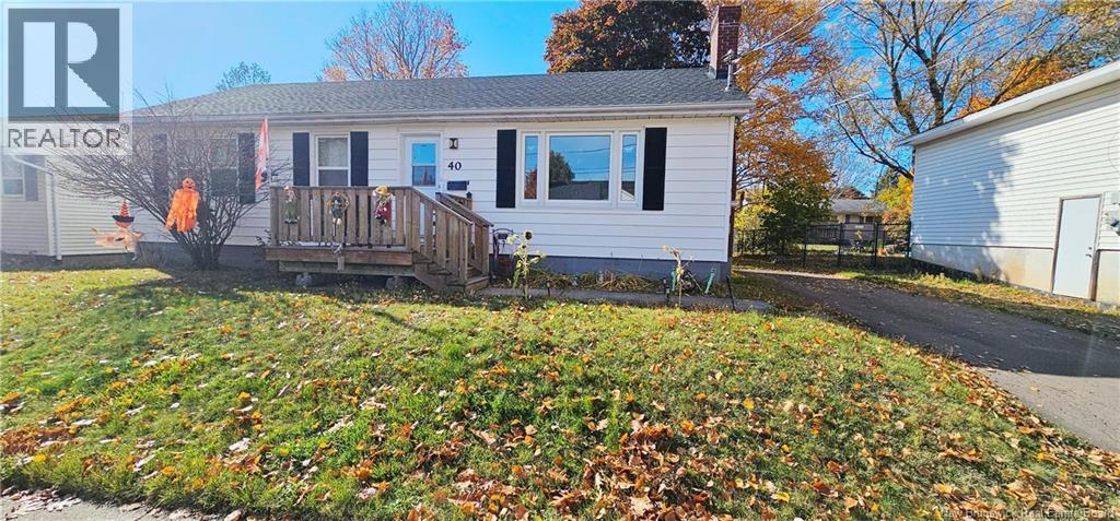 40 Coronation Drive, Moncton, New Brunswick E1E 2X1 - Photo 1 - NB129254