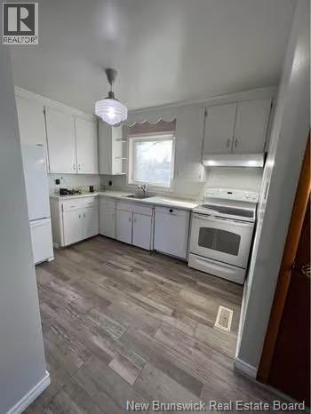 40 Coronation Drive, Moncton, New Brunswick E1E 2X1 - Photo 6 - NB129254