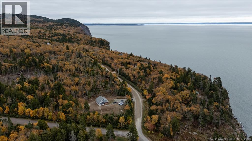 39 Chignecto Drive, Alma, New Brunswick E4H 1V9 - Photo 5 - NB128904