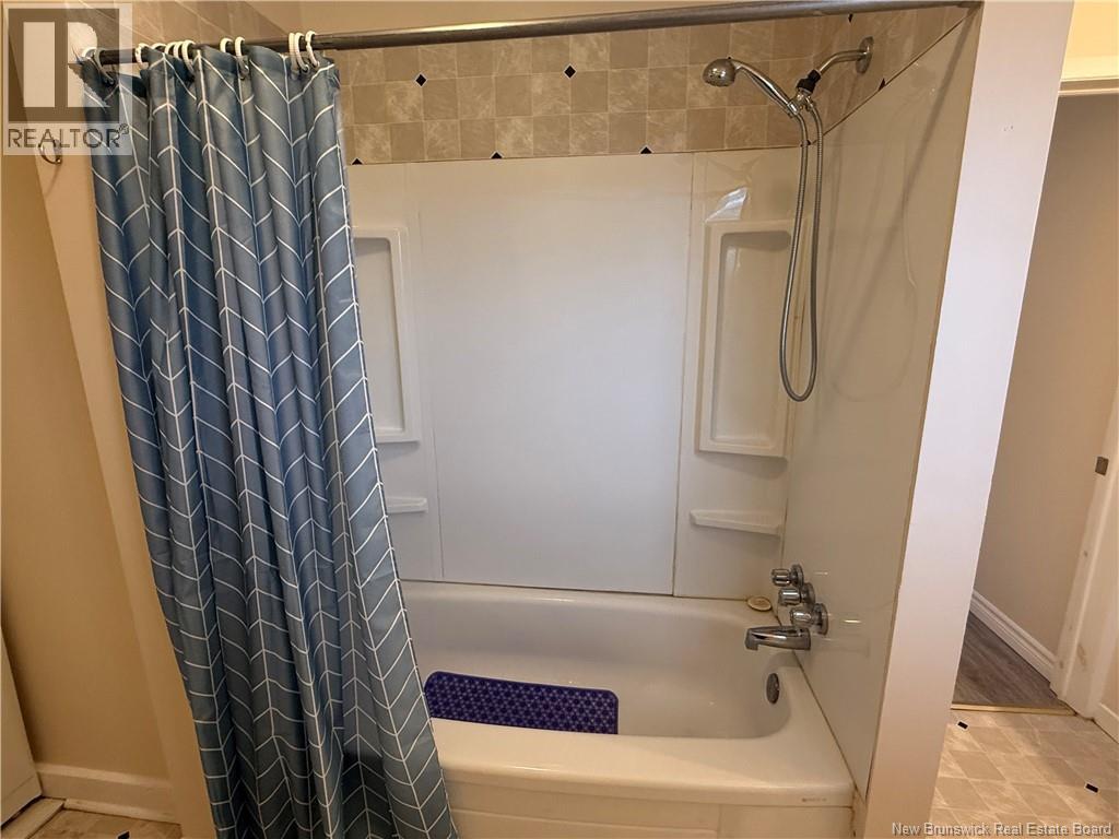 5710 Rue Des Erables, Rogersville, New Brunswick E4Y 1K8 - Photo 14 - NB129300