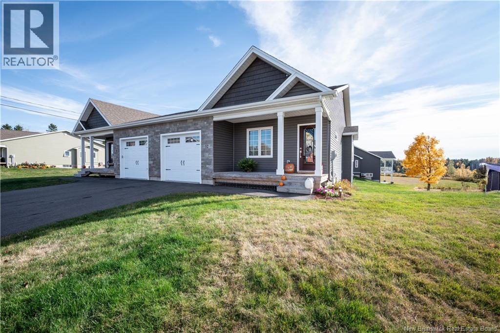 52 Auberry Street, Moncton, New Brunswick  E1G 5V2 - Photo 46 - NB128820