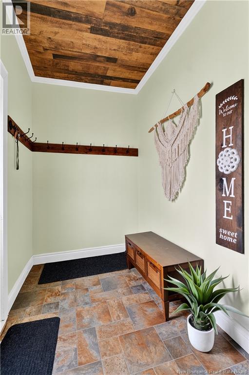 16 Duke Street, Campbellton, New Brunswick  E3N 2K2 - Photo 2 - NB129227