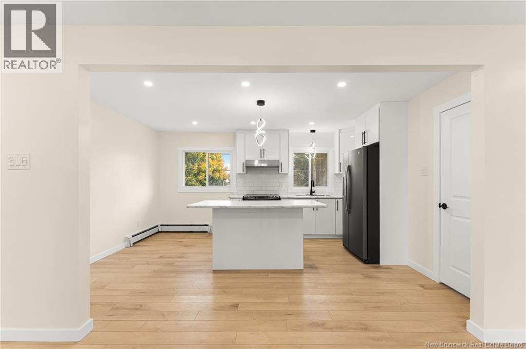 33-35 Coventry Crescent, Moncton, New Brunswick  E1C 8G5 - Photo 3 - NB129333