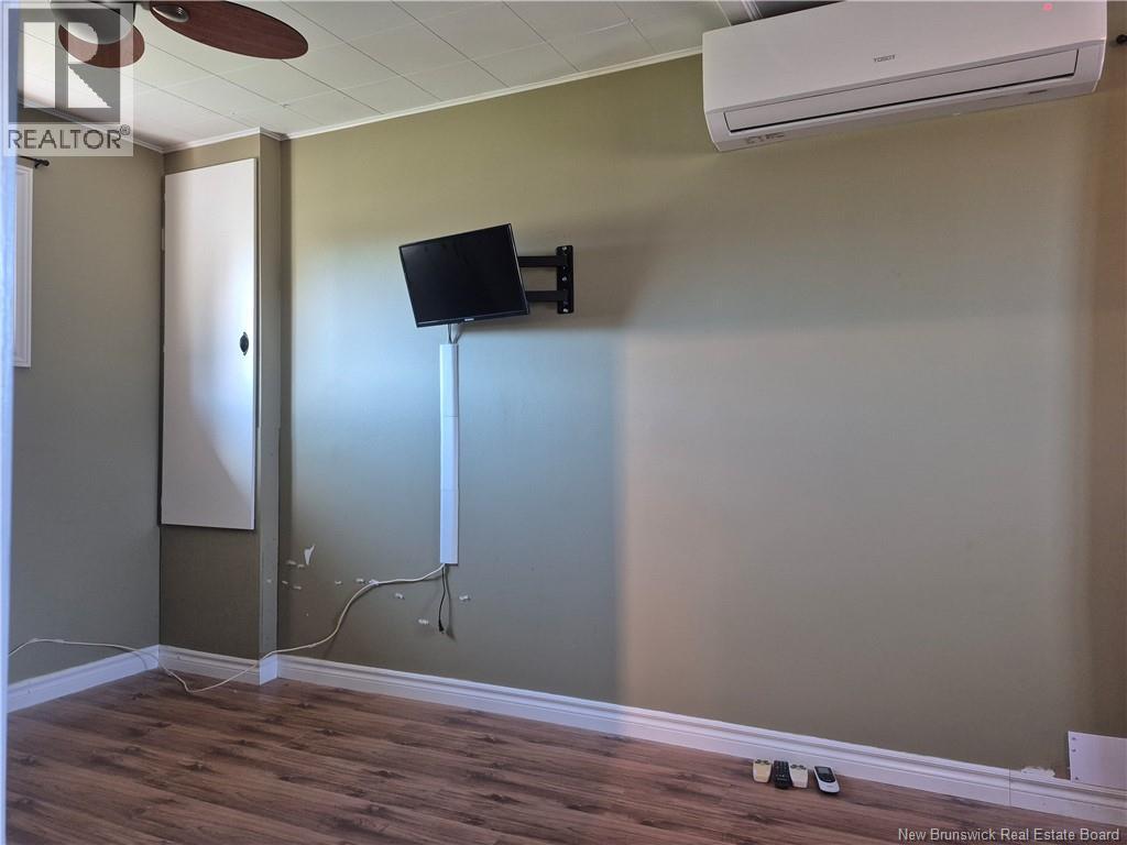 1043 Route 134, Petit-Rocher-Sud, New Brunswick  E8J 1B8 - Photo 13 - NB129273