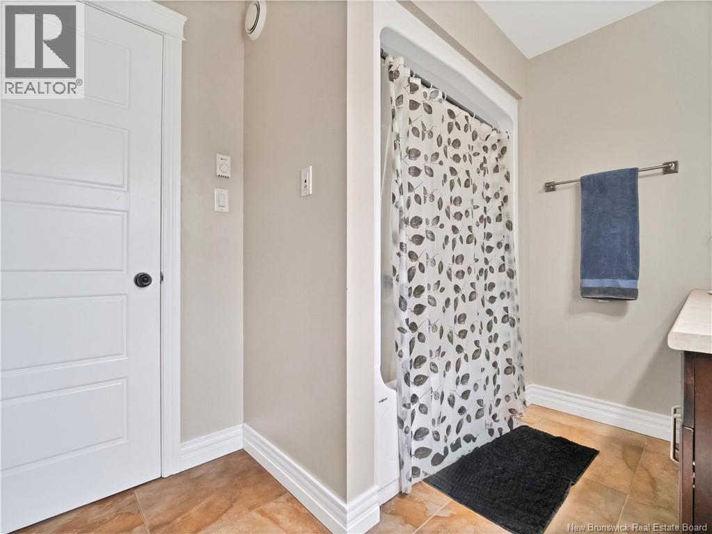 33 Chianti Street, Dieppe, New Brunswick  E1A 9C5 - Photo 28 - NB129325