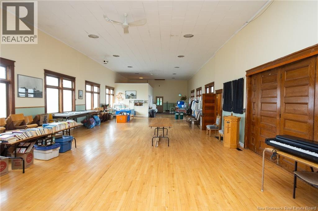 351 Canada Street, Marysville, New Brunswick  E3A 4A3 - Photo 17 - NB129330