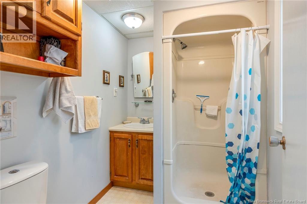 6 Lori Court, Saint John, New Brunswick  E2E 2J5 - Photo 35 - NB129344