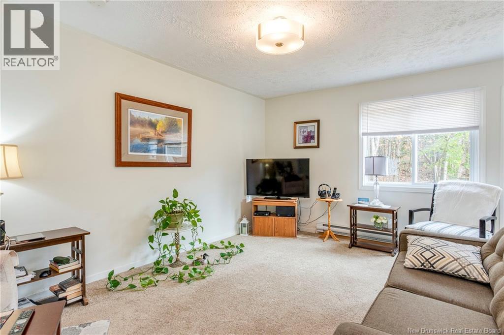 6 Lori Court, Saint John, New Brunswick  E2E 2J5 - Photo 39 - NB129344