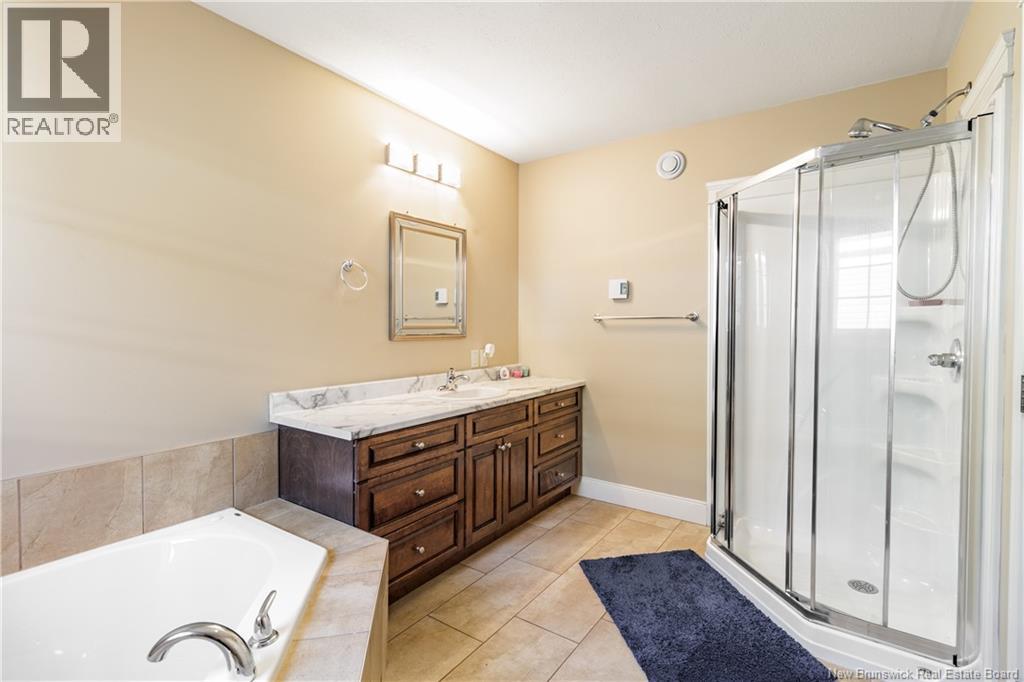 99 Ridgeline Crescent, Hanwell, New Brunswick  E3C 0E9 - Photo 23 - NB129285