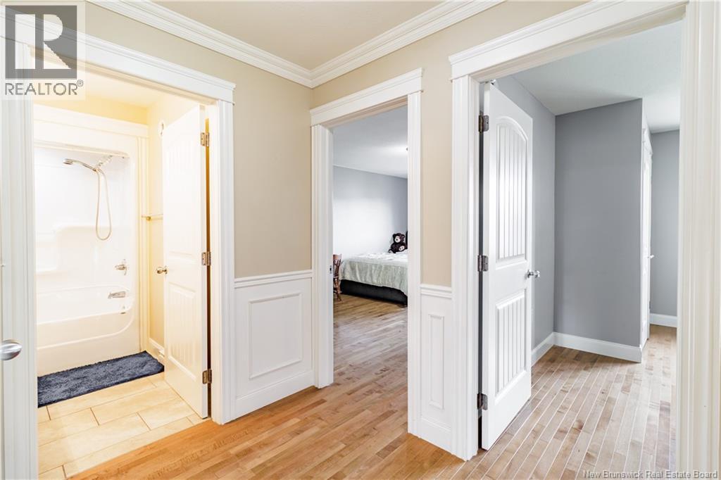 99 Ridgeline Crescent, Hanwell, New Brunswick  E3C 0E9 - Photo 28 - NB129285
