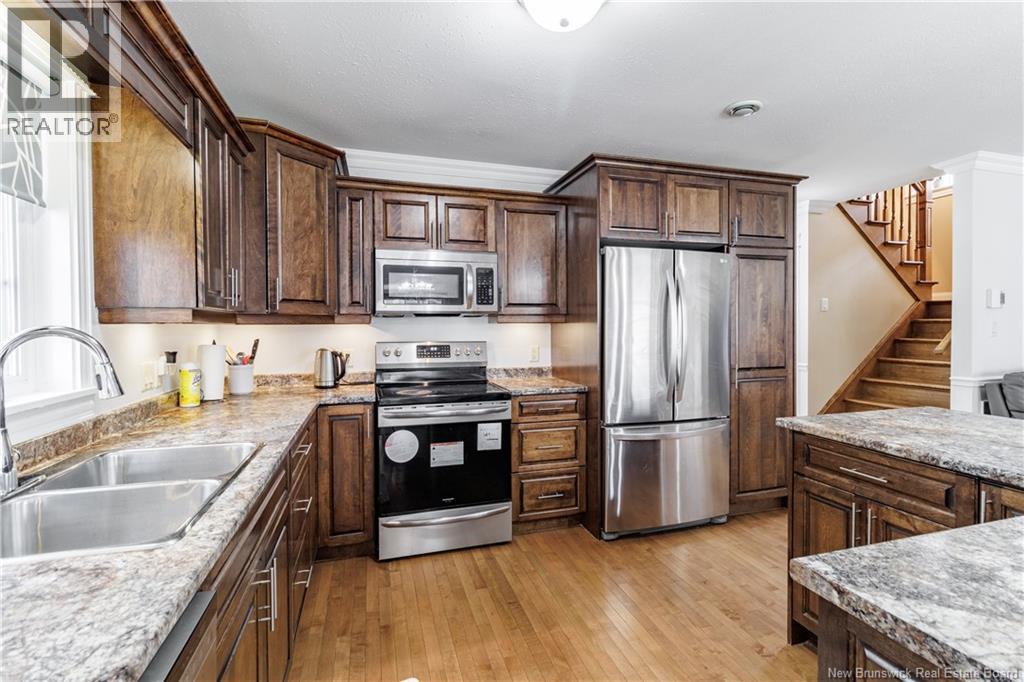 99 Ridgeline Crescent, Hanwell, New Brunswick  E3C 0E9 - Photo 3 - NB129285