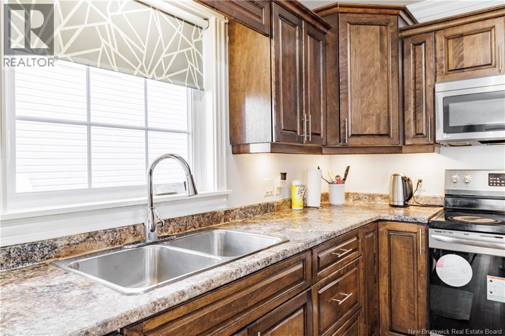 99 Ridgeline Crescent, Hanwell, New Brunswick  E3C 0E9 - Photo 4 - NB129285