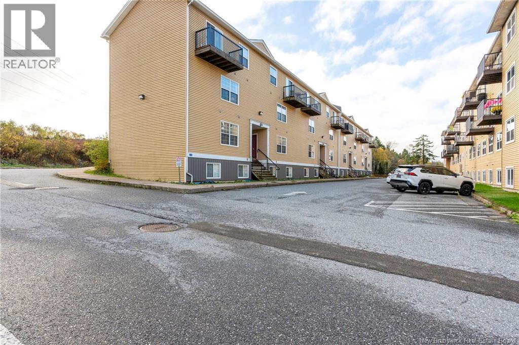 20 Woodhollow Unit# 5, Saint John, New Brunswick  E2J 0B7 - Photo 2 - NB129232