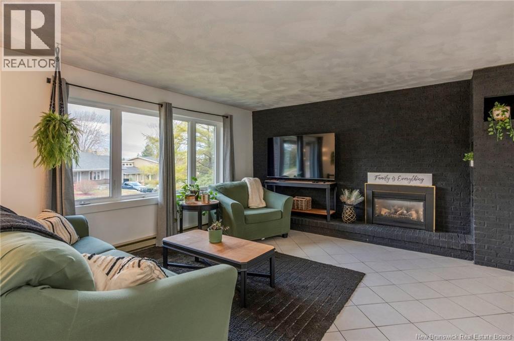 150 Glengrove Road, Moncton, New Brunswick  E1A 5X3 - Photo 9 - NB129387