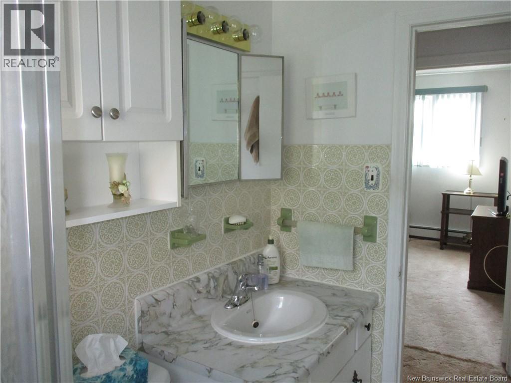 12 Silverstone Street, Saint John, New Brunswick  E2J 3B8 - Photo 7 - NB129342