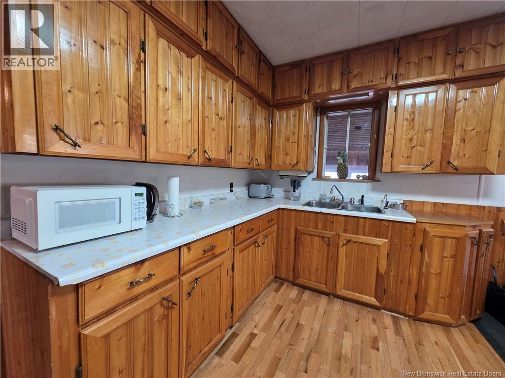 422 Tobique Street, Plaster Rock, New Brunswick  E7G 3Z7 - Photo 10 - NB129351