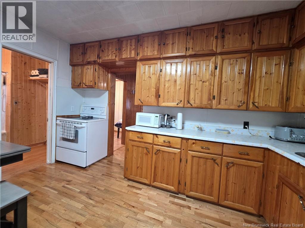 422 Tobique Street, Plaster Rock, New Brunswick  E7G 3Z7 - Photo 12 - NB129351