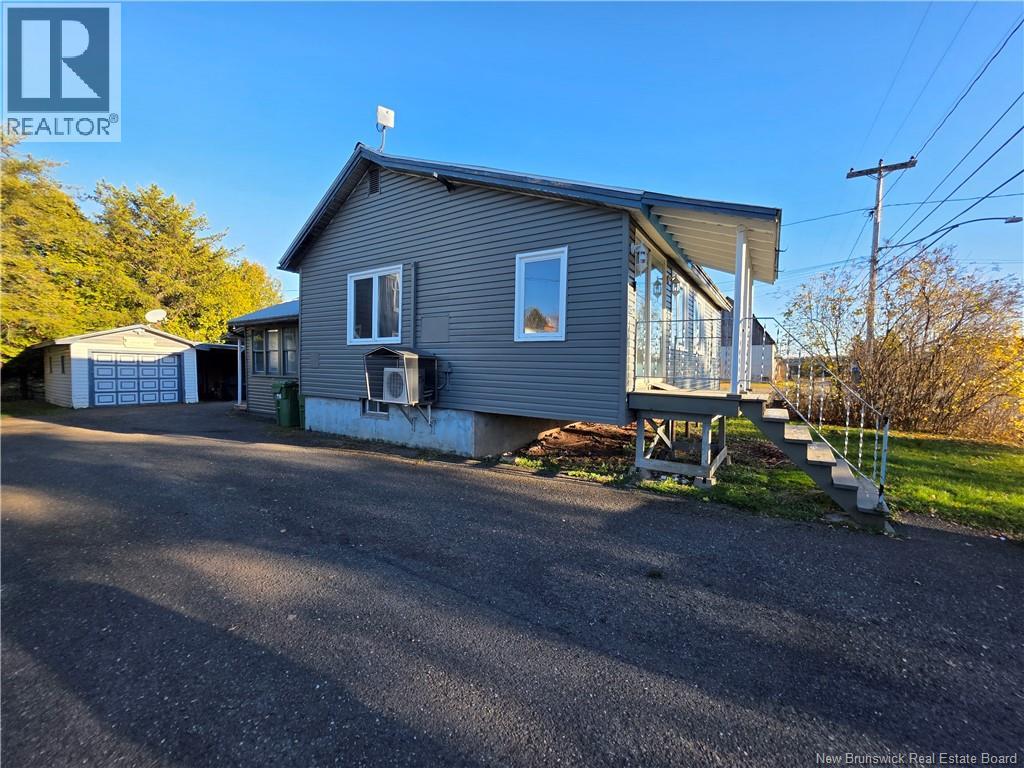 422 Tobique Street, Plaster Rock, New Brunswick  E7G 3Z7 - Photo 4 - NB129351