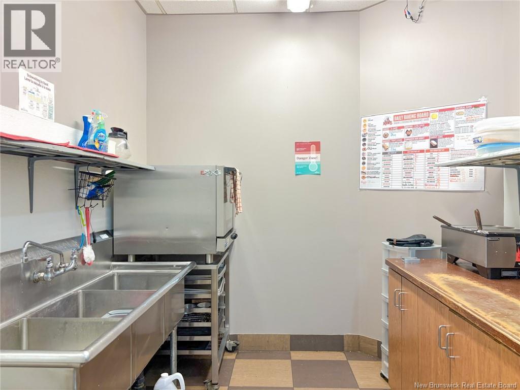 455 Route 105, Nackawic, New Brunswick  E6G 1T9 - Photo 31 - NB129204