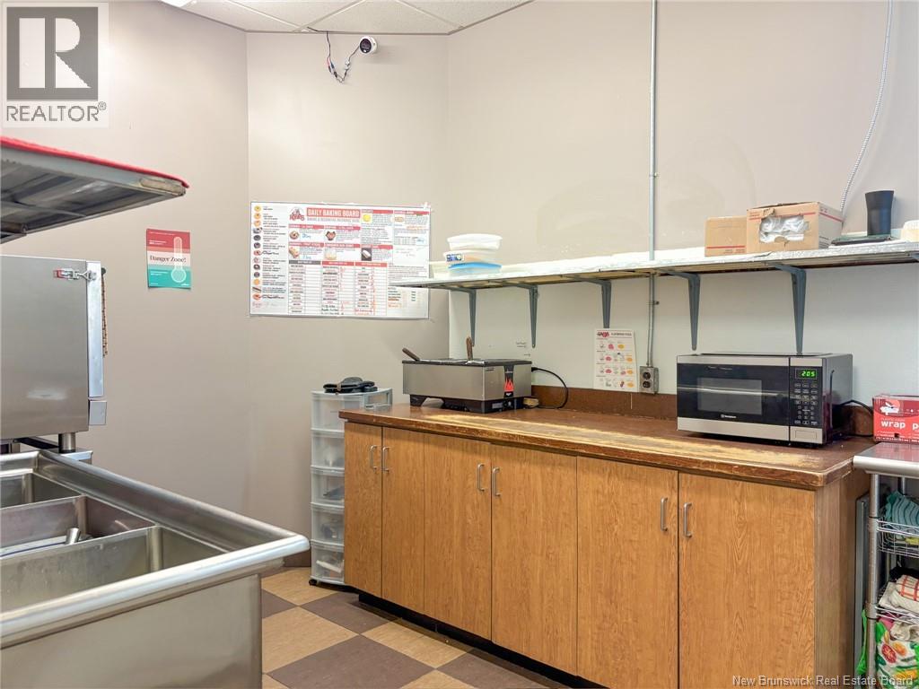 455 Route 105, Nackawic, New Brunswick  E6G 1T9 - Photo 33 - NB129204