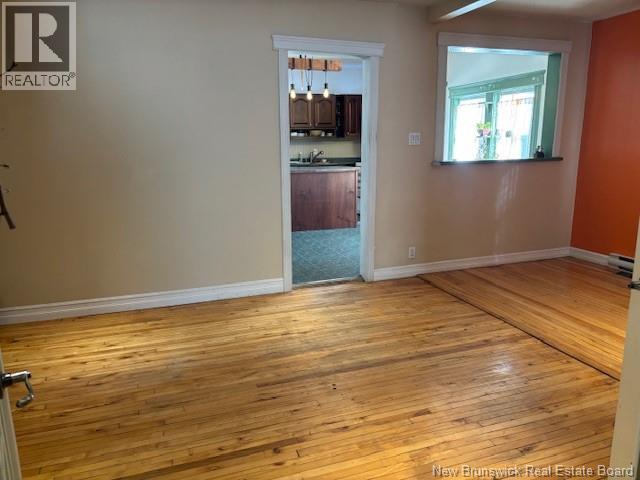 85-87 Peter Street, Sussex, New Brunswick  E4E 2J4 - Photo 7 - NB129411