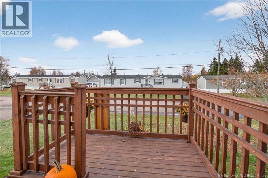22 Restigouche, Dieppe, New Brunswick  E1A 7N1 - Photo 3 - NB129368
