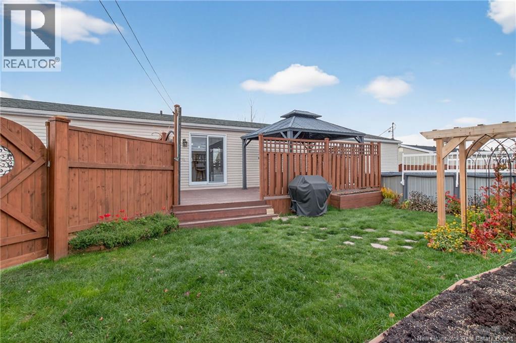 22 Restigouche, Dieppe, New Brunswick  E1A 7N1 - Photo 37 - NB129368