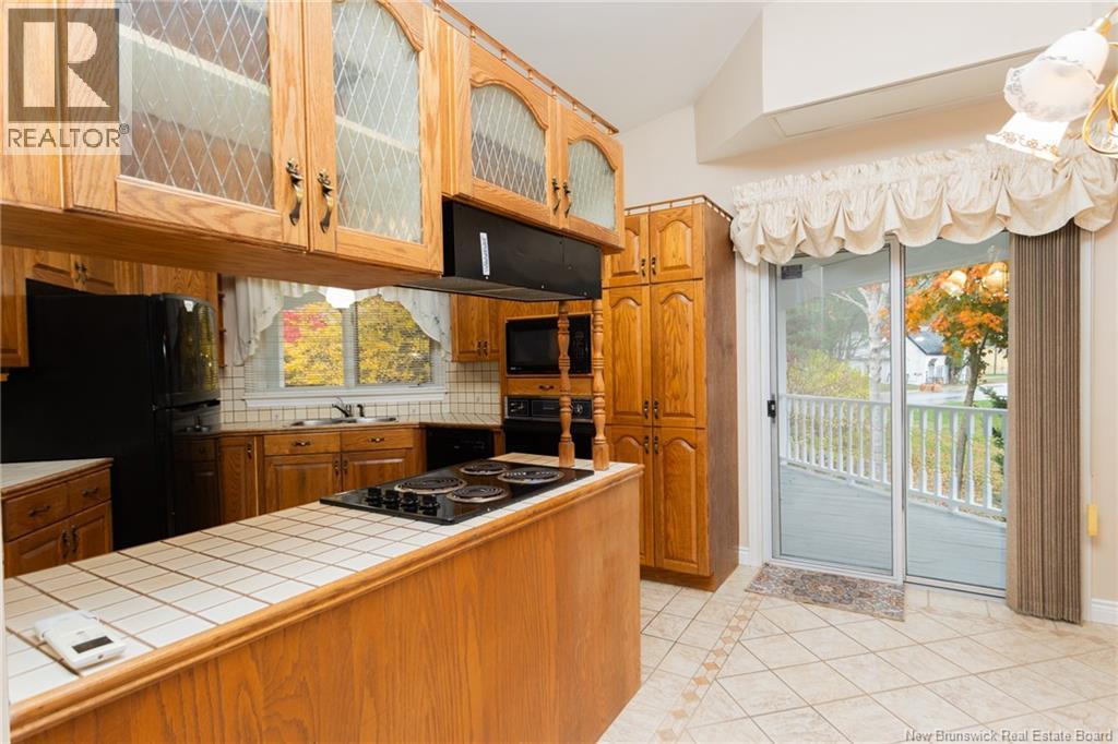 93 River Street, Fredericton, New Brunswick E3A 4L8 - Photo 14 - NB129428