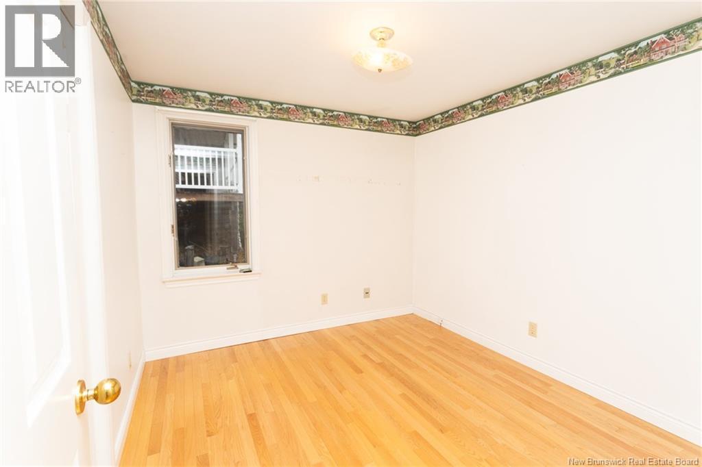 93 River Street, Fredericton, New Brunswick E3A 4L8 - Photo 22 - NB129428