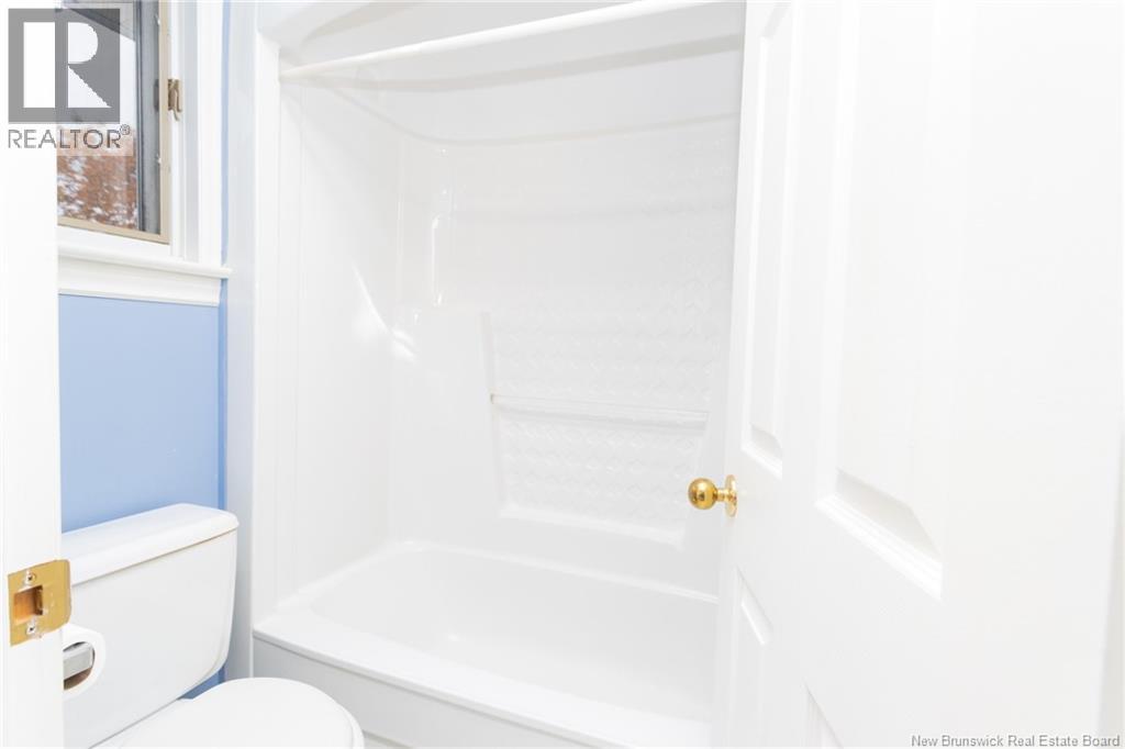 93 River Street, Fredericton, New Brunswick E3A 4L8 - Photo 27 - NB129428