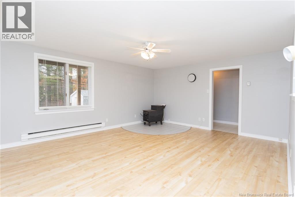 93 River Street, Fredericton, New Brunswick E3A 4L8 - Photo 33 - NB129428