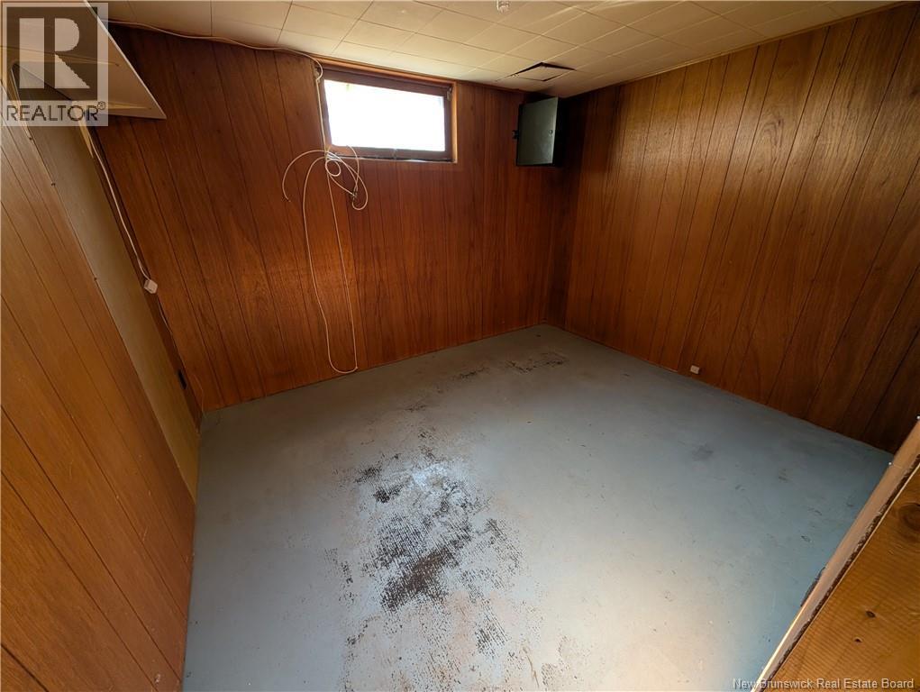 1105 Smith, Bathurst, New Brunswick  E2A 3V3 - Photo 35 - NB129414