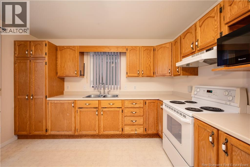 89 Sumac Street, Moncton, New Brunswick E1A 5K4 - Photo 17 - NB128613