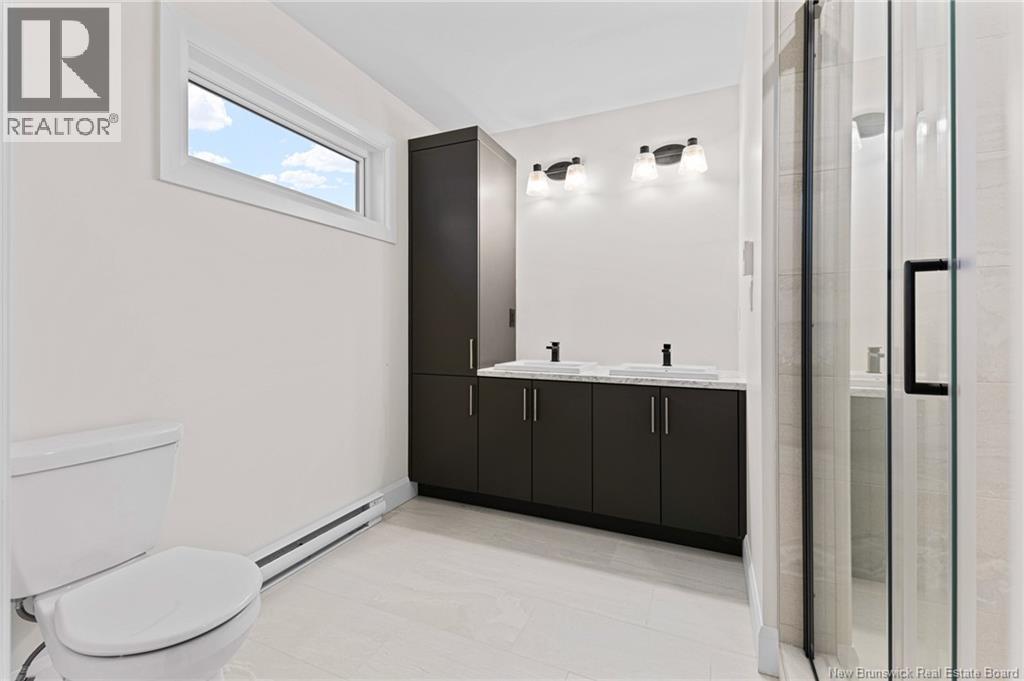 33 Rachel Street, Moncton, New Brunswick E1G 6H9 - Photo 12 - NB129437