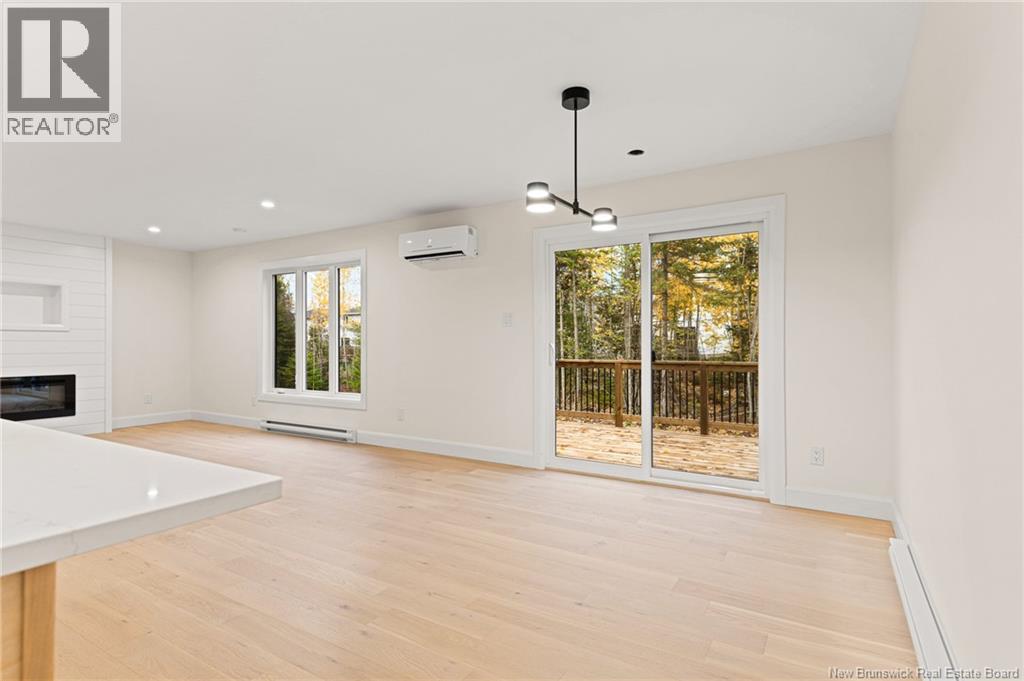 33 Rachel Street, Moncton, New Brunswick E1G 6H9 - Photo 4 - NB129437
