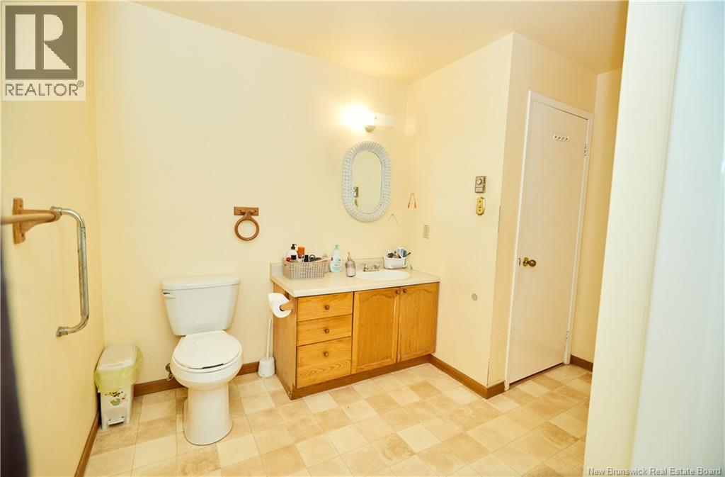 10 Brentwood Crescent, Saint John, New Brunswick  E2K 4R4 - Photo 17 - NB129417
