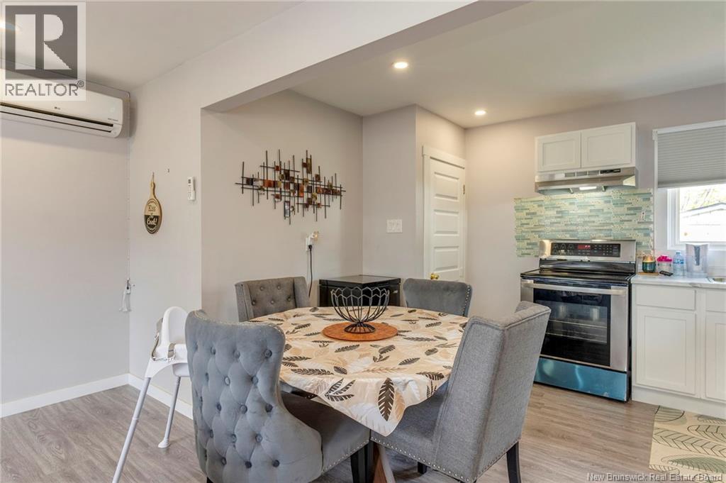 62 Waverley Avenue, Moncton, New Brunswick  E1C 7T7 - Photo 4 - NB129335