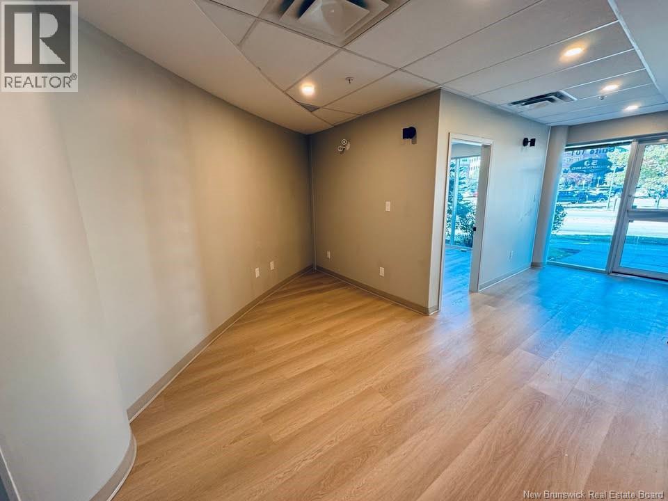 50 Assomption Boulevard Unit# 101, Moncton, New Brunswick  E1C 4N9 - Photo 5 - NB129438