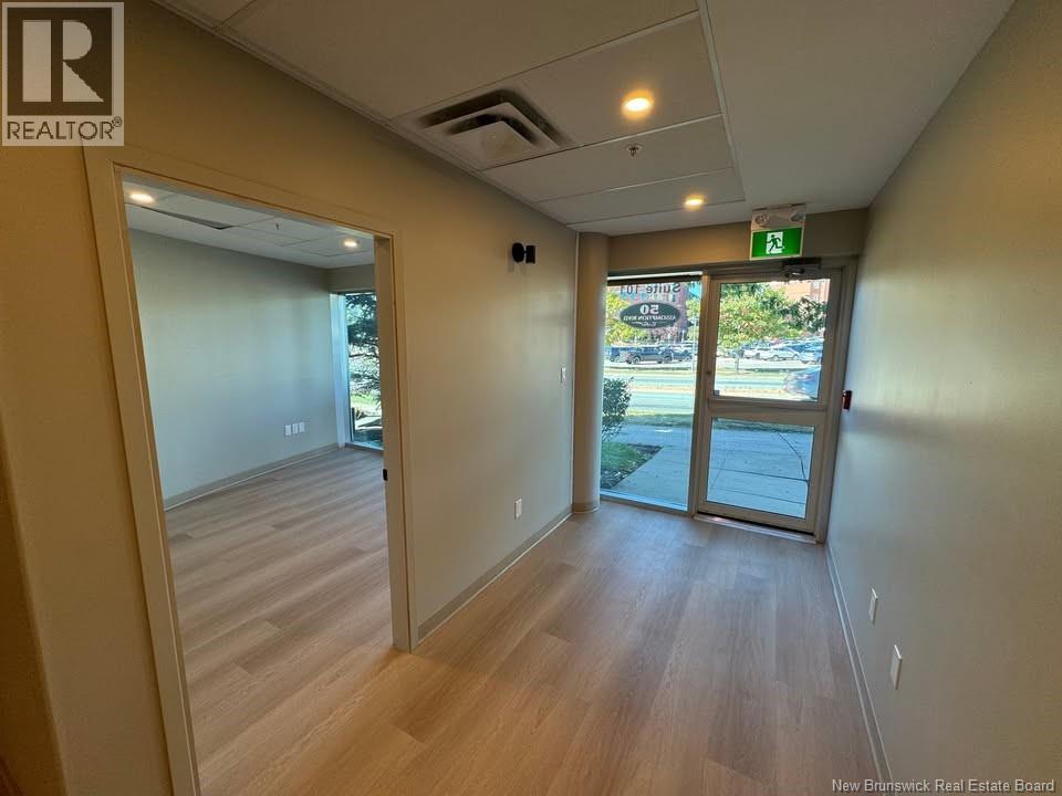50 Assomption Boulevard Unit# 101, Moncton, New Brunswick  E1C 4N9 - Photo 8 - NB129438