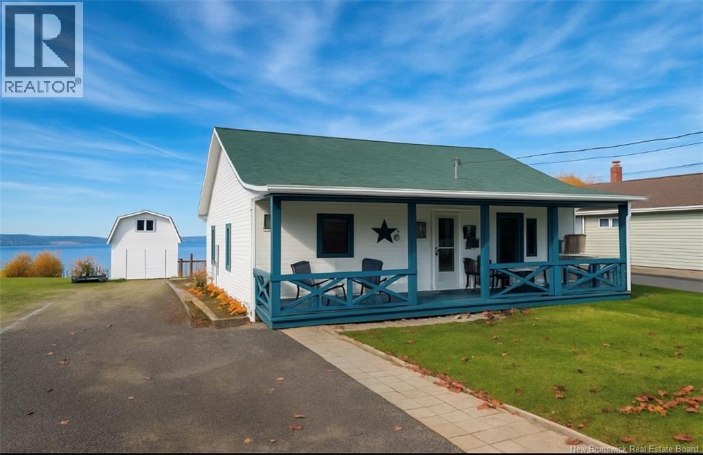 611 Victoria Street, Dalhousie, New Brunswick